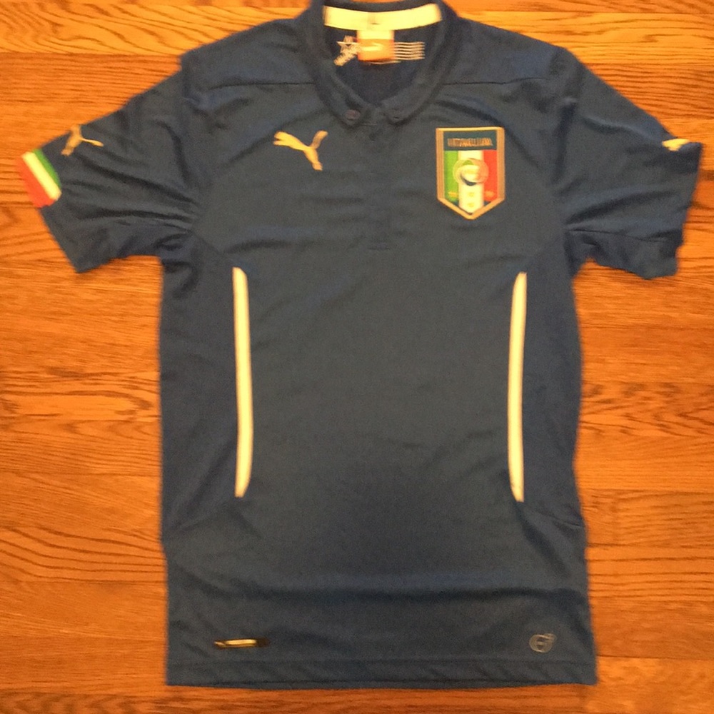 Italian Soccer Jersey NWOT